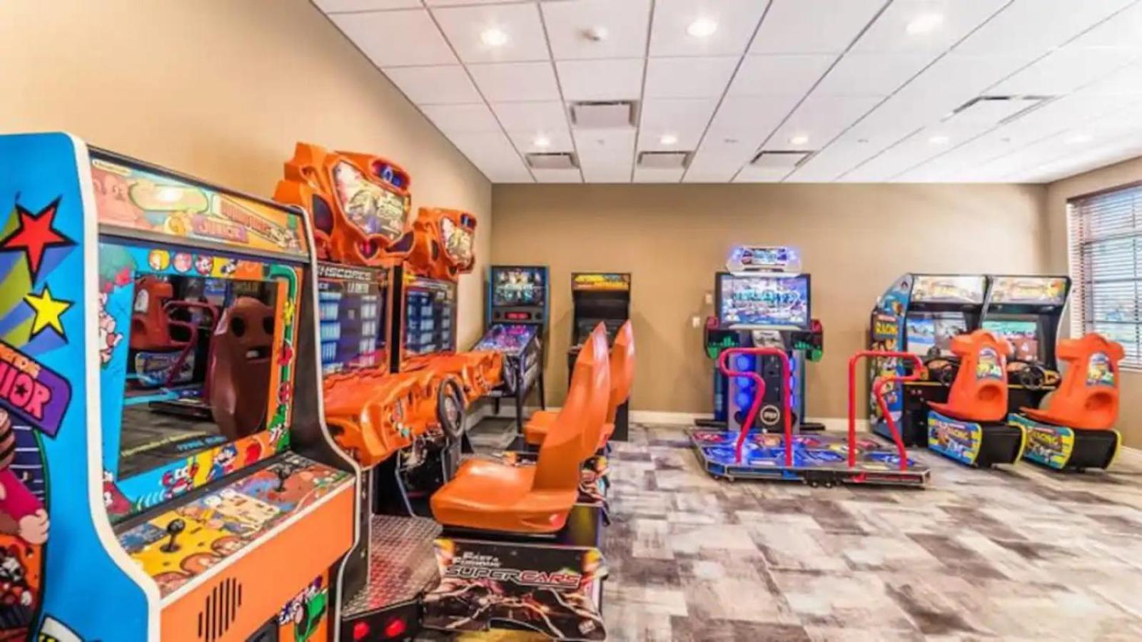 Game Room Heated Pool Anime Adventure Kissimmee Buitenkant foto